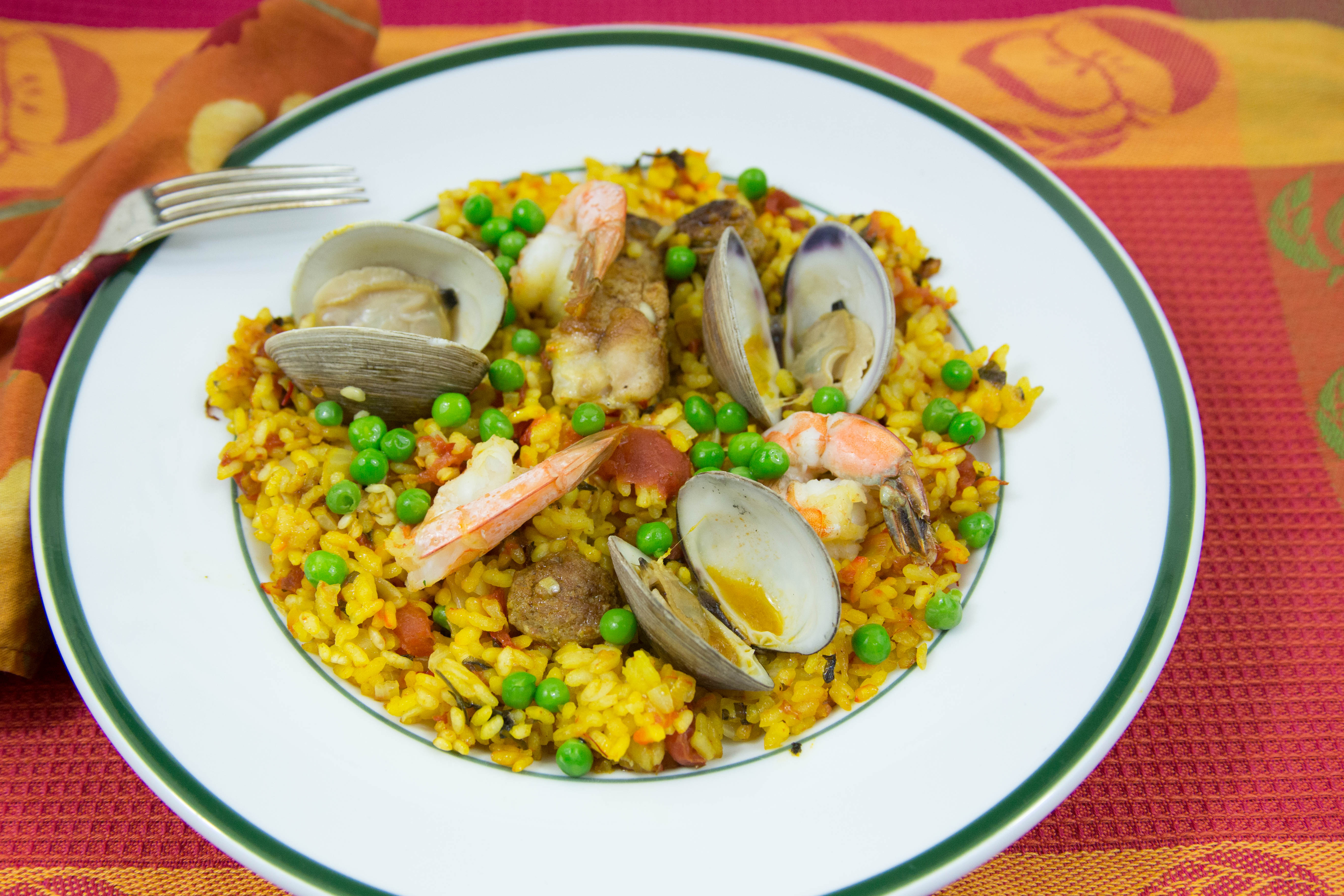 Foodista Recipes, Cooking Tips, and Food News Paella for Four; A Wonderful Spanish Mixed